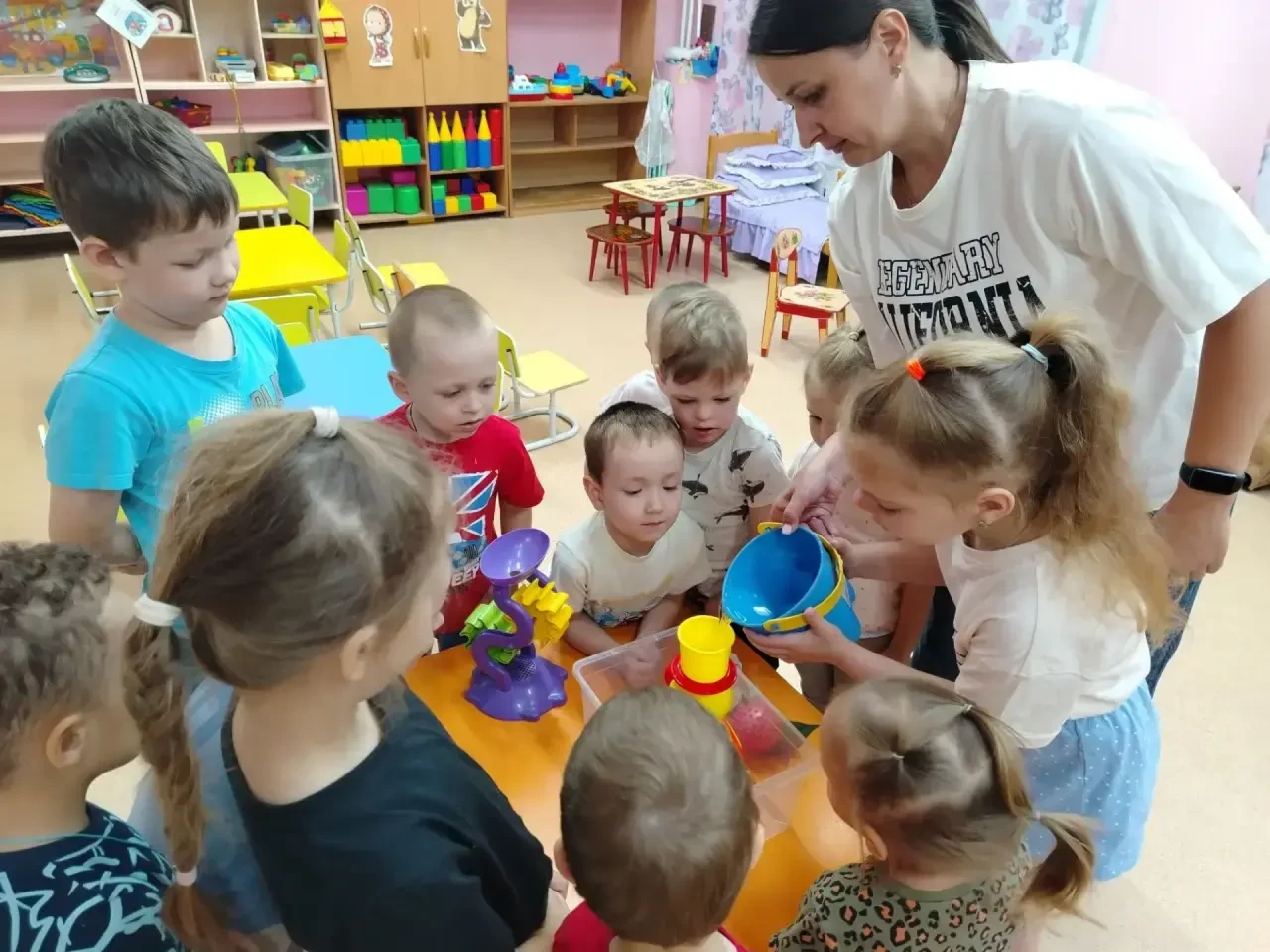 «Солнце воздух и вода - наши лучшие друзья!»
 
«Солнце, воздух и вода –
Наши лучшие друзья.
С ними б