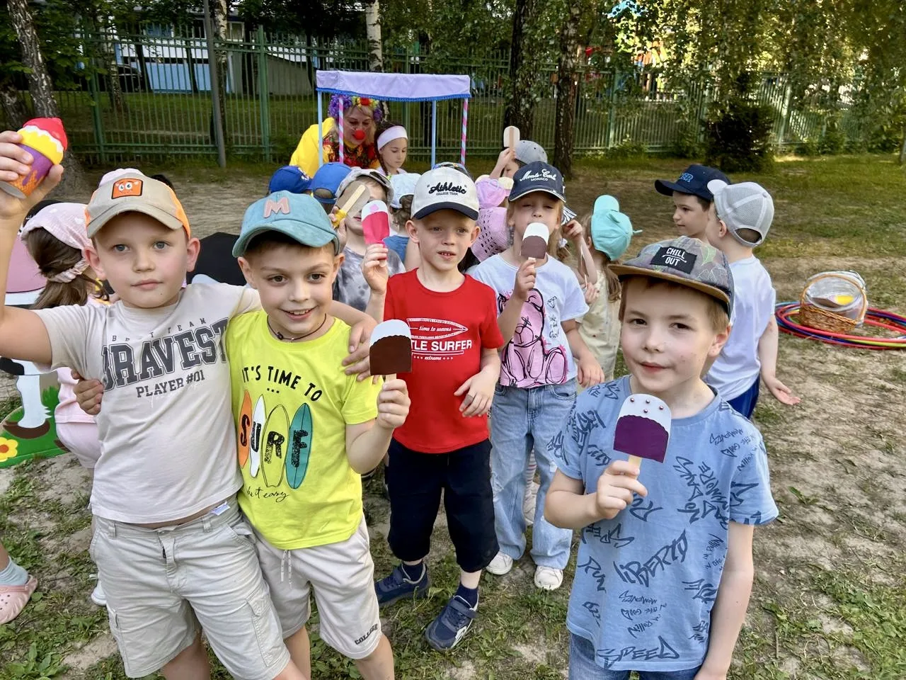 Сладкий праздник: в здании «Мечта» отметили День мороженого!

10 июня в нашем детском саду царила по