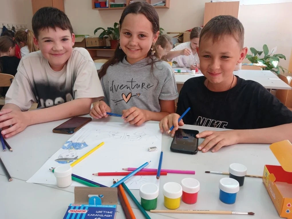 Профориентация — это важно! 🏫

В нашем пришкольном лагере дневного пребывания «Крепыш» прошло мероп