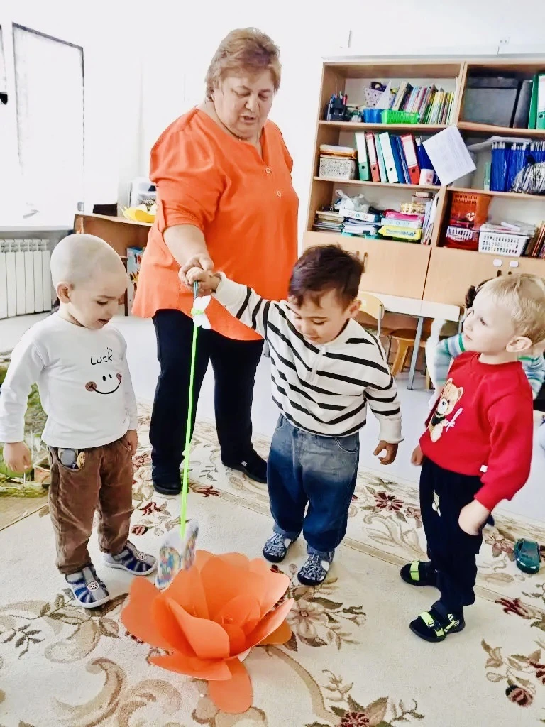 🦋Сегодня воспитатель М. А. Чагарова провела занятие с детьми младших групп под названием «Знакомств