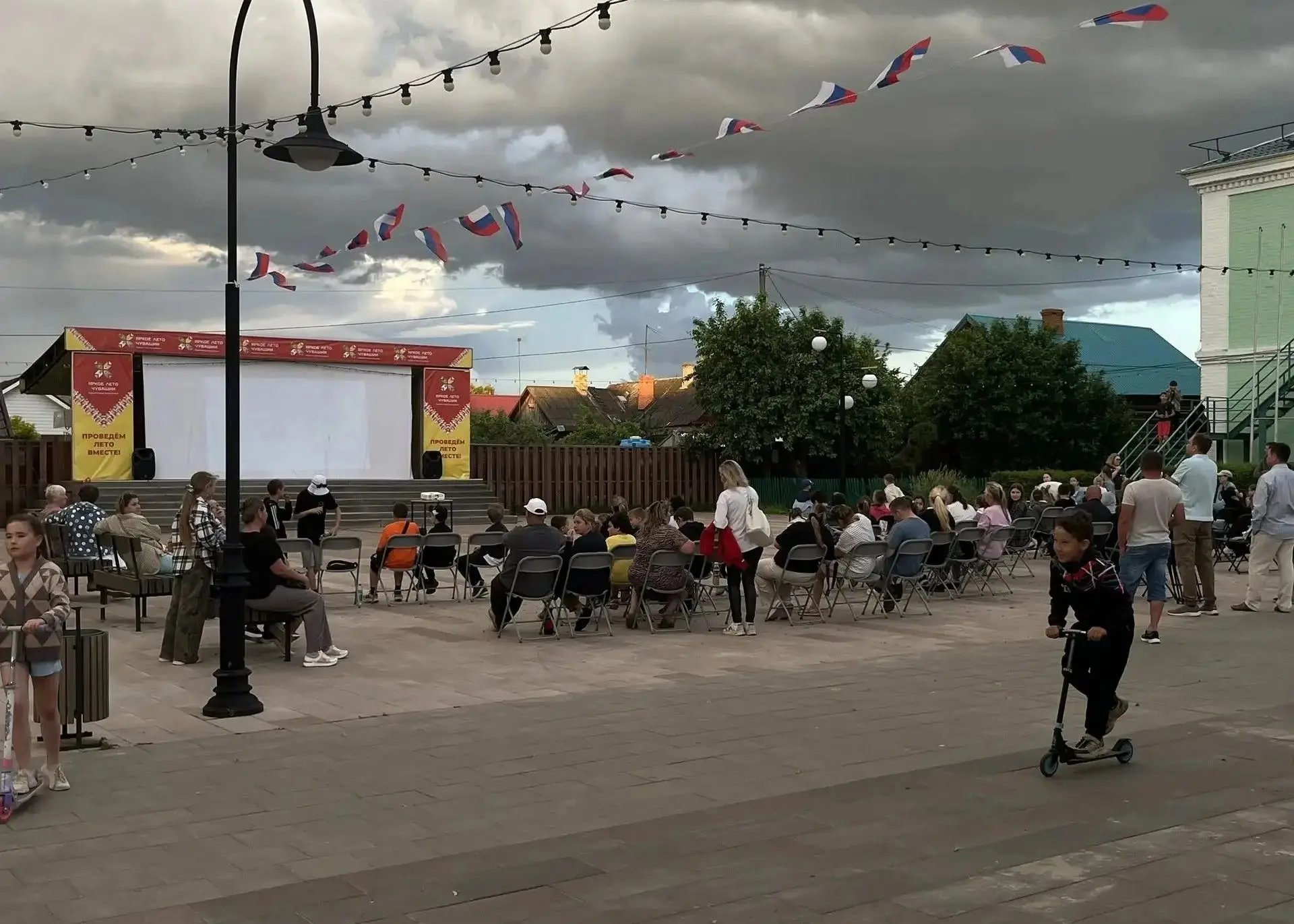 🎉В Мариинско-Посадском округе стартовало «Кино под открытым небом»: 15 площадок и 440 зрителей 
 
�