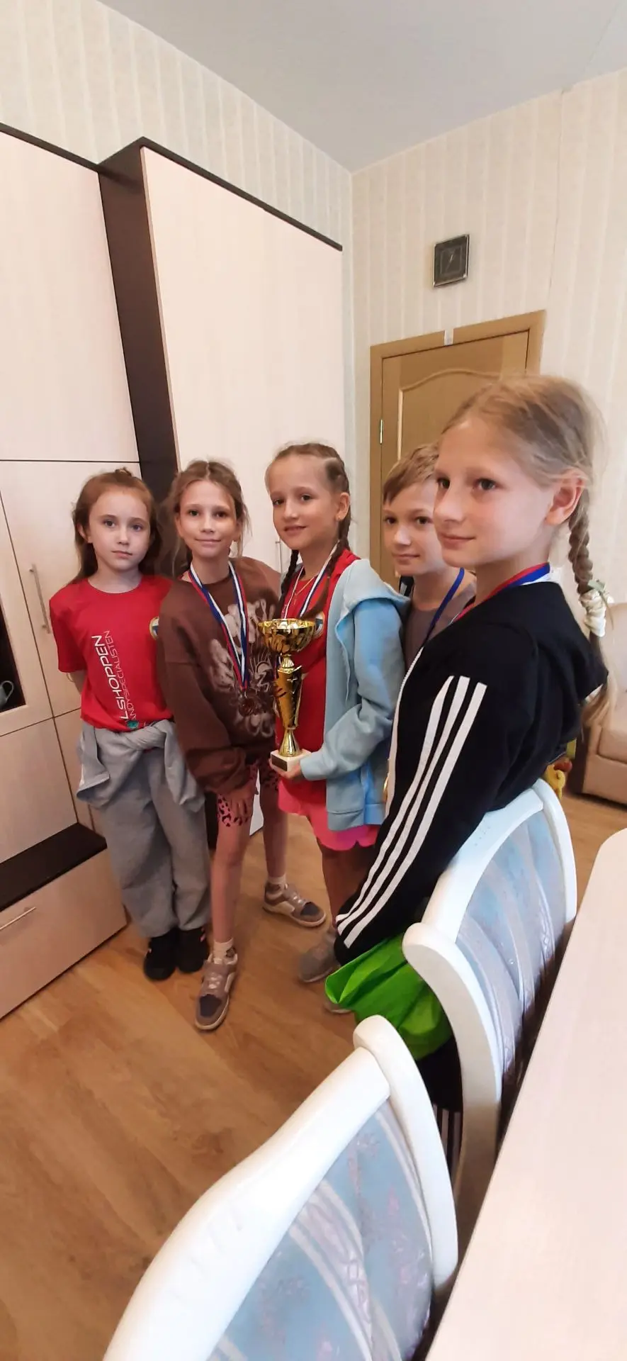 Команда из лагеря Исток заняла 2 место в Олимпийском дне среди 11 команд из школьных детских лагерей