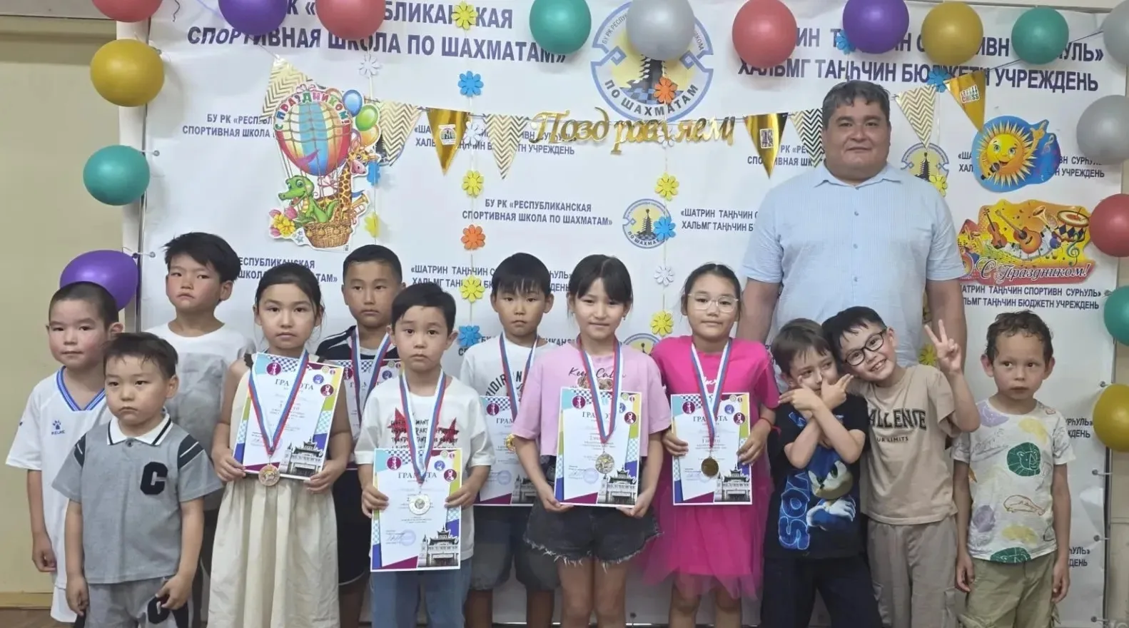 🍦Абсолютной чемпионкой младшей группы "Элистинское лето 2026" стала Аджиева Иляна.

С 15 по 18 июня