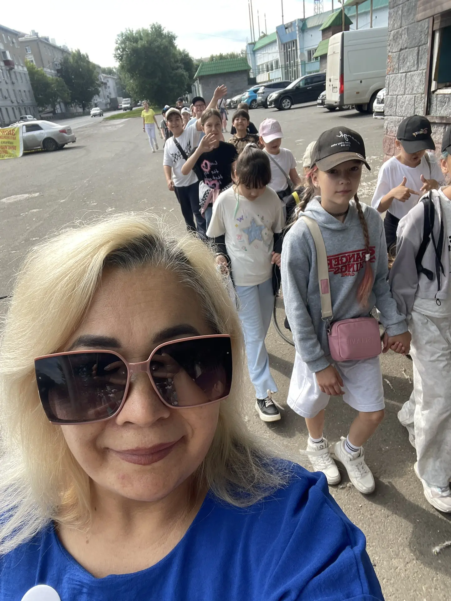 🎶 Зарядка, завтрак и магия «Голоса»: как прошёл ещё один день в нашем лагере! ☀️

Утро снова начало