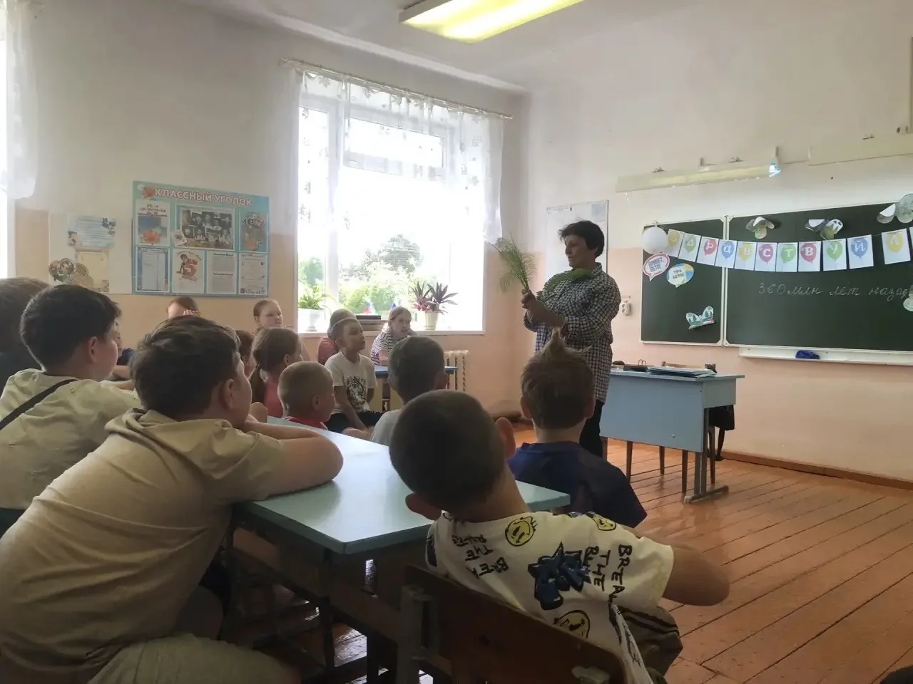День природных богатств в лагере: изучаем кладовые Земли 💎⛏️

Сегодня в лагере говорили о том, что 