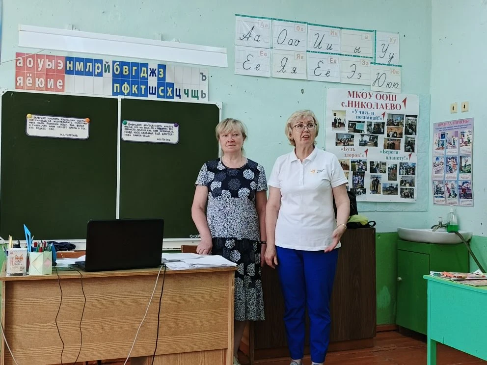 🌟 Великий и могучий: День русского языка в нашем летнем лагере! 🌟

В рамках акции "Великий и могуч