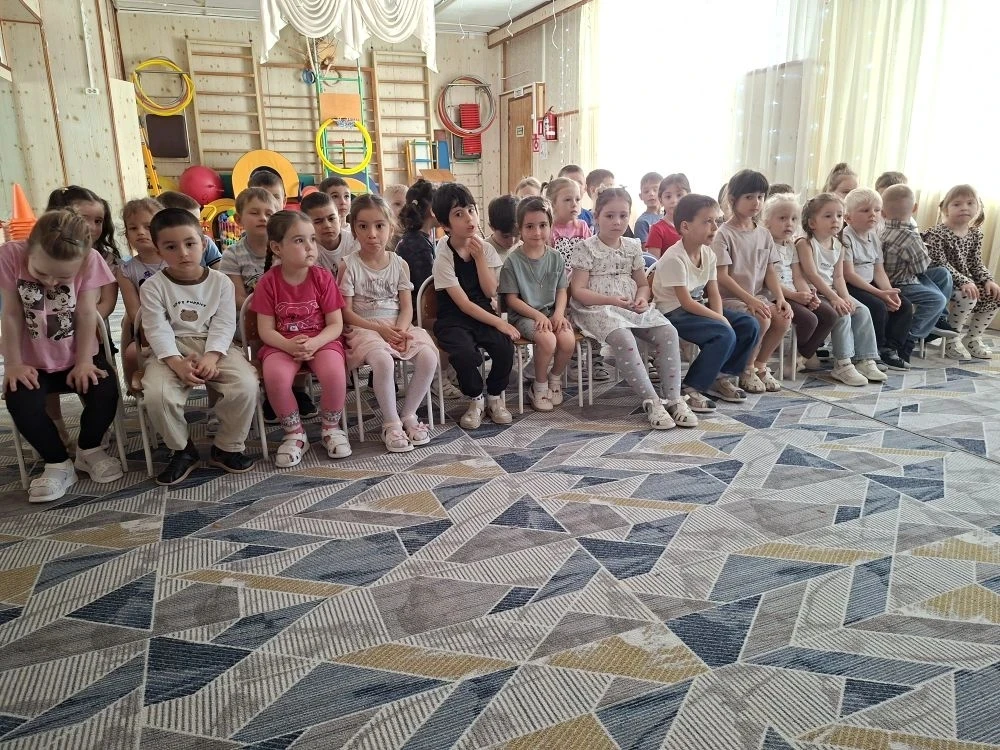 ✨ В честь дня рождения великого русского поэта Александра Сергеевича Пушкина ребята собрались в уютн
