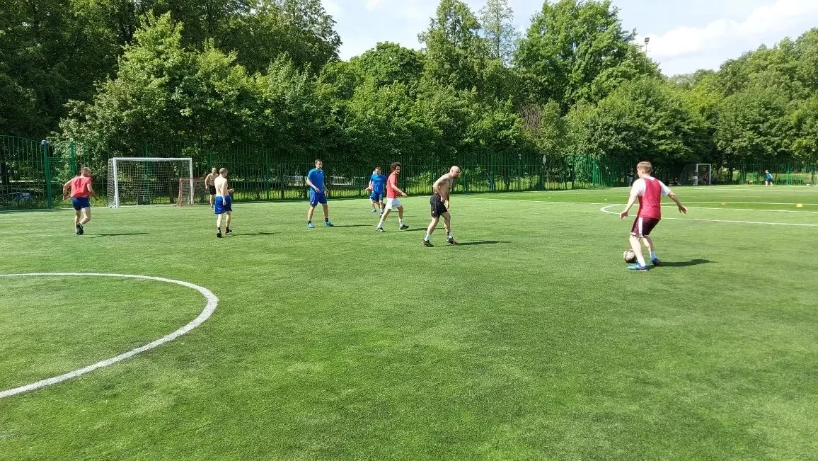 ⚽ 6 июня состоялся традиционный «Турнир выходного дня» по футболу!

На футбольном поле развернулись 