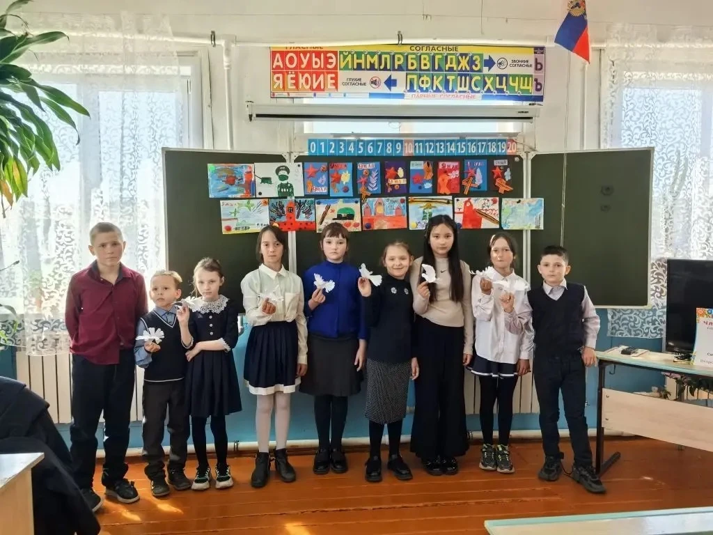 Юные «Орлята России» Аргунской НОШ подготовили трогательные подарки ко Дню Победы! В рамках акции «Г