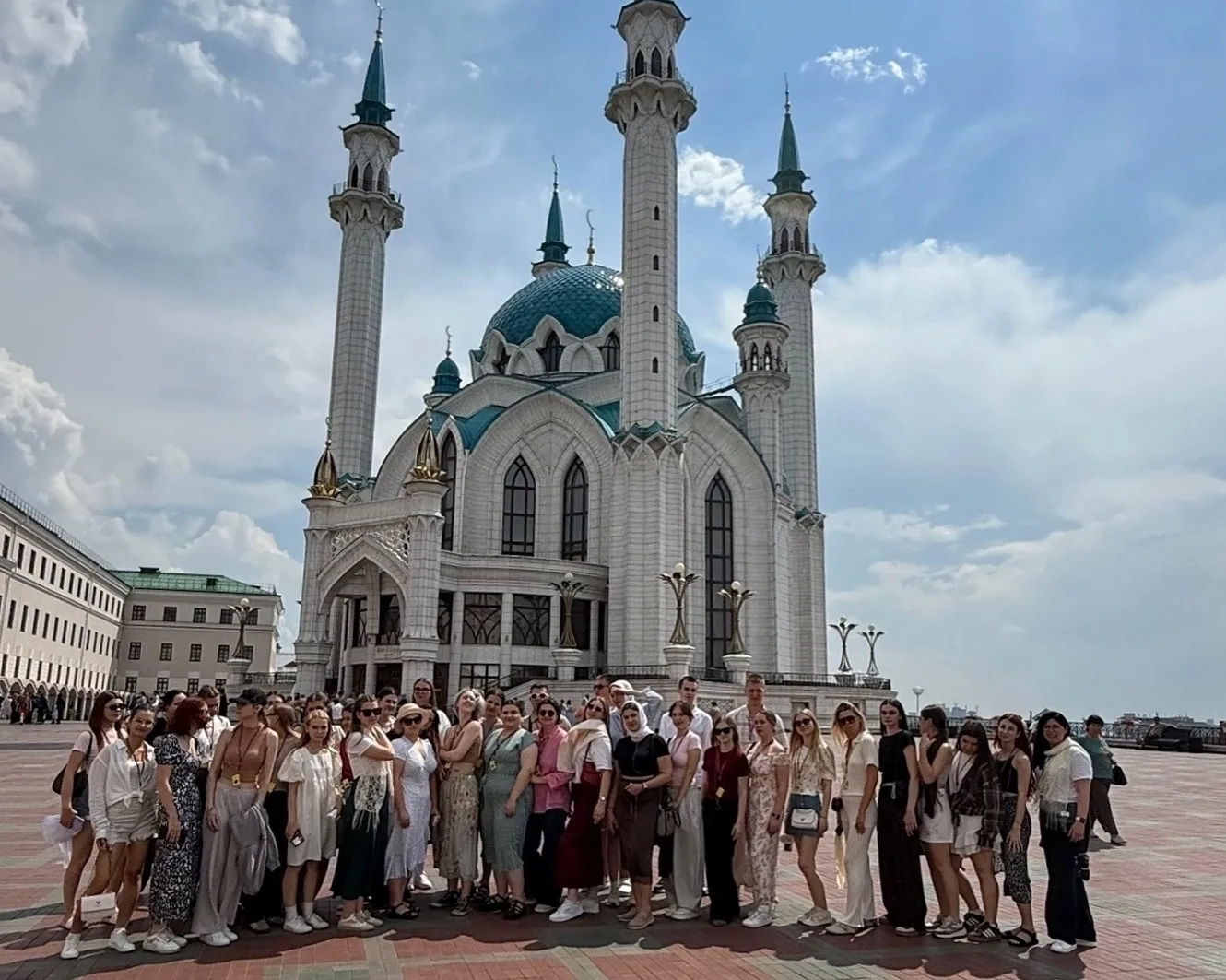 🌏 Студенты ВГАУ отправились в Казань!

Более 90 активных, талантливых и целеустремленных студентов 