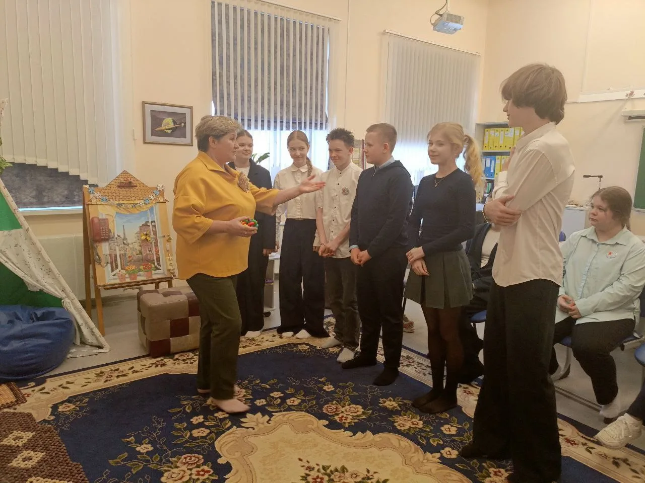 Поведенческий диспут с участием школьного психолога
В Международный день борьбы с наркоманией Центра