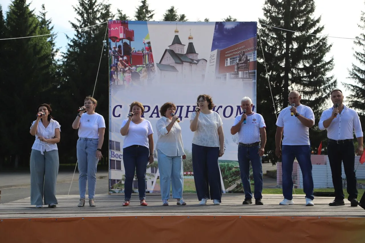 🇷🇺 В День России — с гордостью в сердце!

12 июня вся страна встречала День России — главный госуд