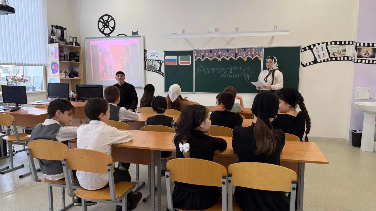 21.04.26г. В МБУ ДО «ЦДТ» г. Грозного в рамках Всероссийской просветительской акции «Неделя БезОпасн