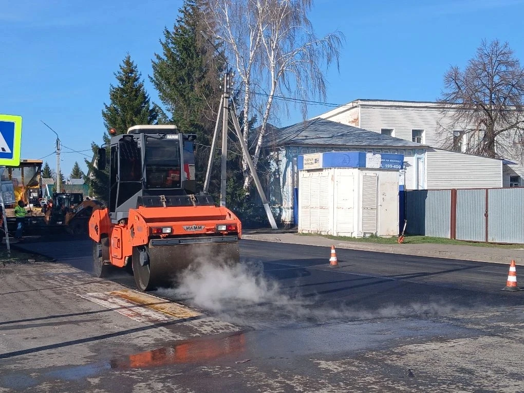 Внимание, водители и жители Алексеевского!
На этой неделе в поселке стартовал весенний сезон дорожны