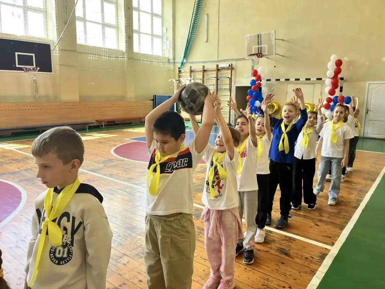 🎉 Весёлые старты в пришкольном лагере: спорт против вредных привычек!

В рамках месячника профилакт