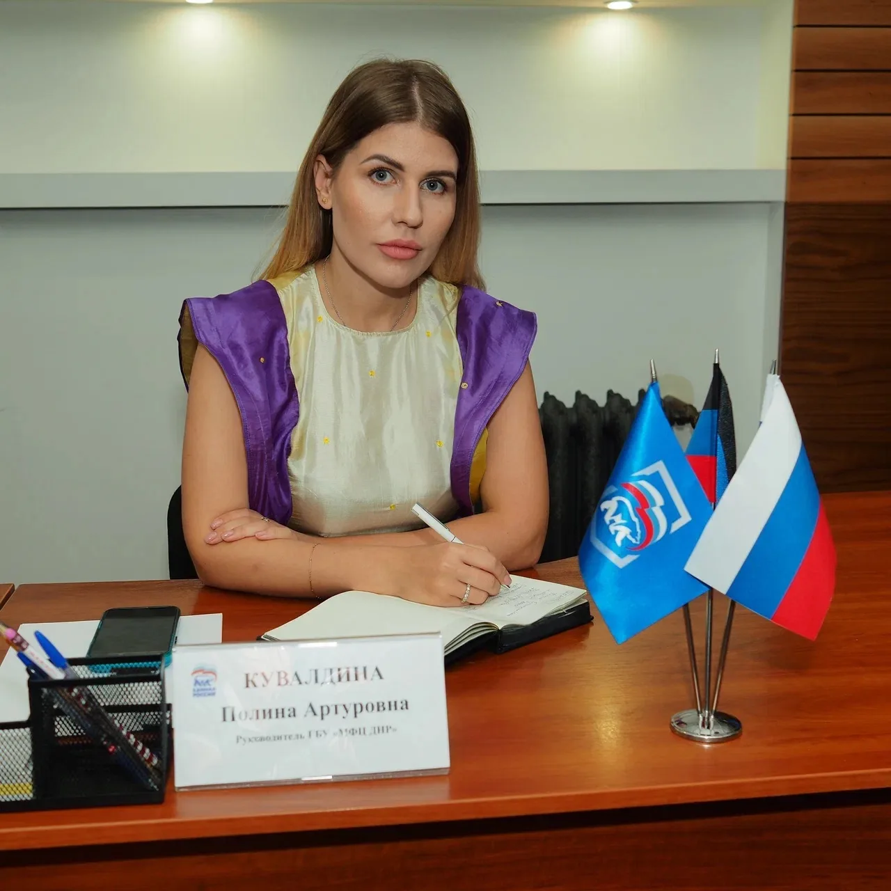 Сегодня провела личный приём граждан на площадке общественной приёмной партии «Единая Россия».

В хо