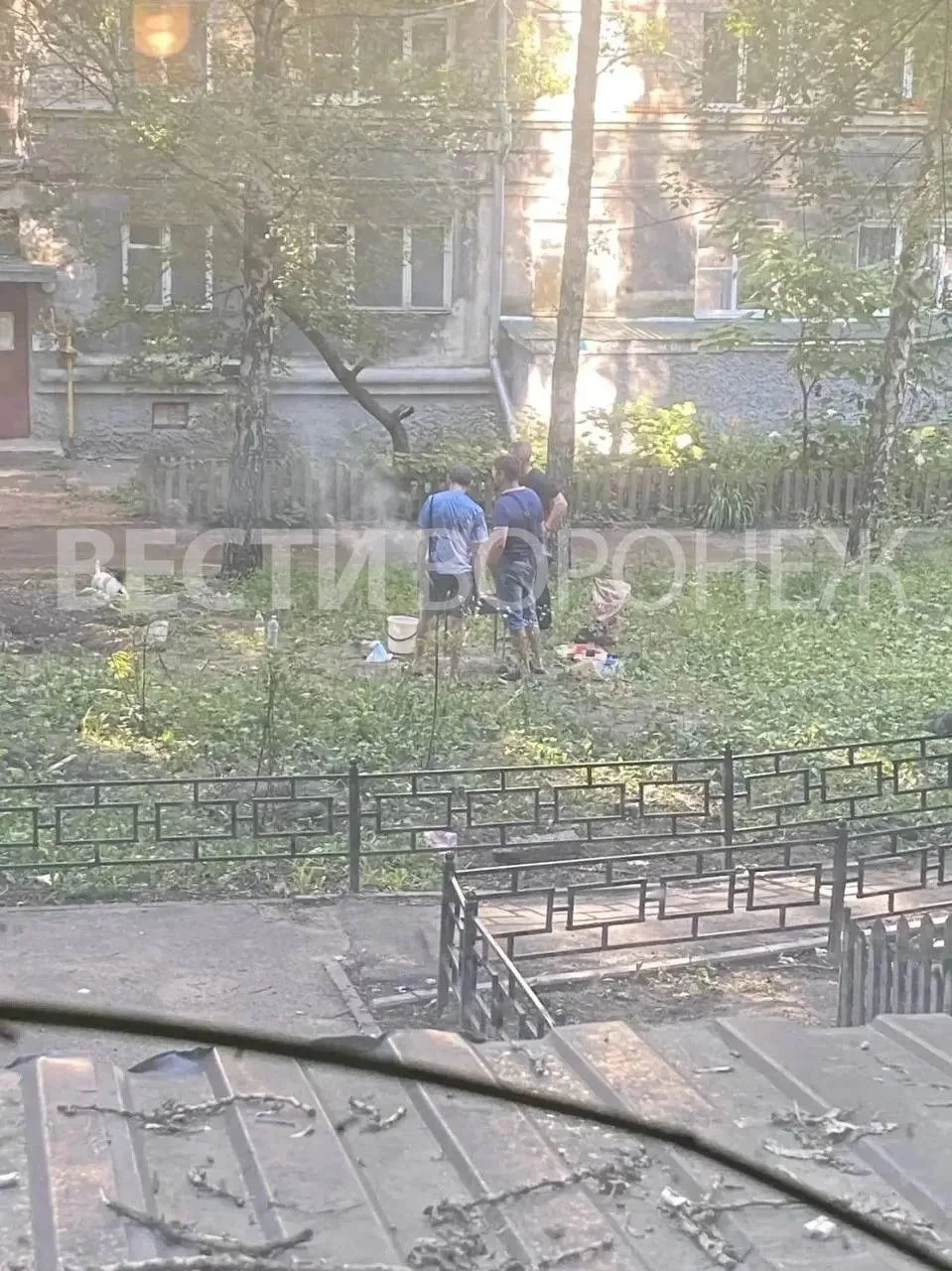 В Воронеже на улице Варейкиса развернулся затяжной конфликт между жильцами многоэтажек и компанией д