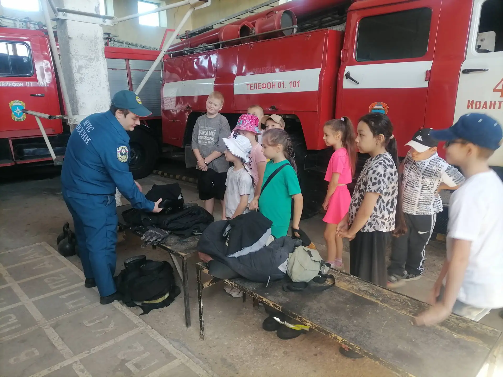 🚒🍳👩‍⚕ День профессий в нашем пришкольном лагере!

Сегодня у нас был невероятно насыщенный день! М