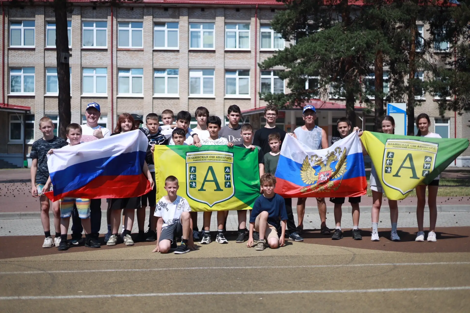 🤼 В школе № 6 прошла открытая тренировка по вольной борьбе

На базе общеобразовательной школы № 6 с