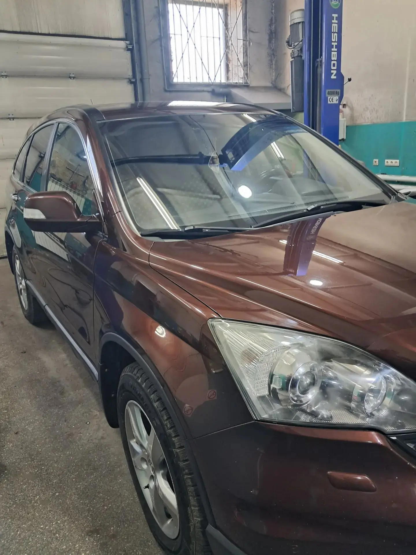 Продается Honda CR-V 2012 года. Тел 89628158614