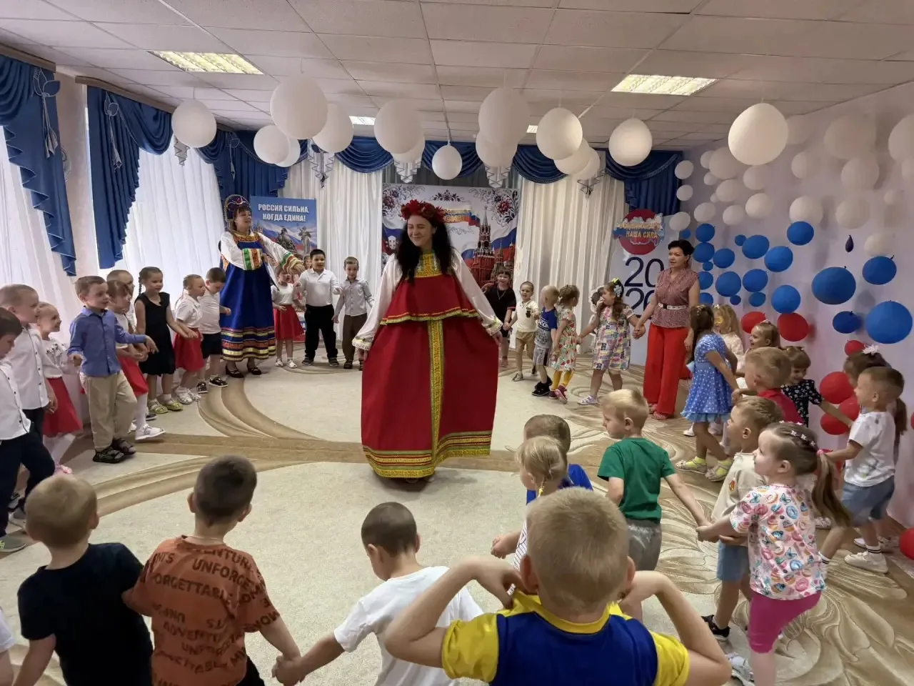 🇷🇺«День России в  детском саду: праздник, согревший детские сердца»
 
🎉В детском саду № 1 «Роднич