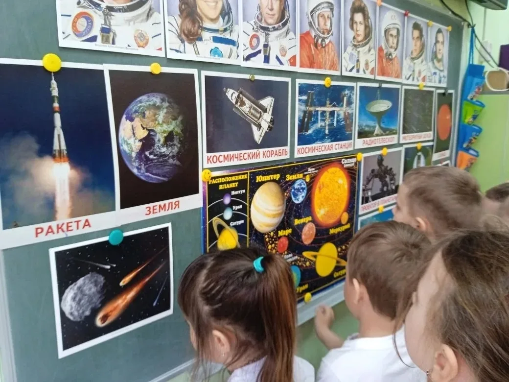 🧑‍🚀 На протяжении недели, посвященной космосу, наши ребята с широко открытыми глазами слушали расс