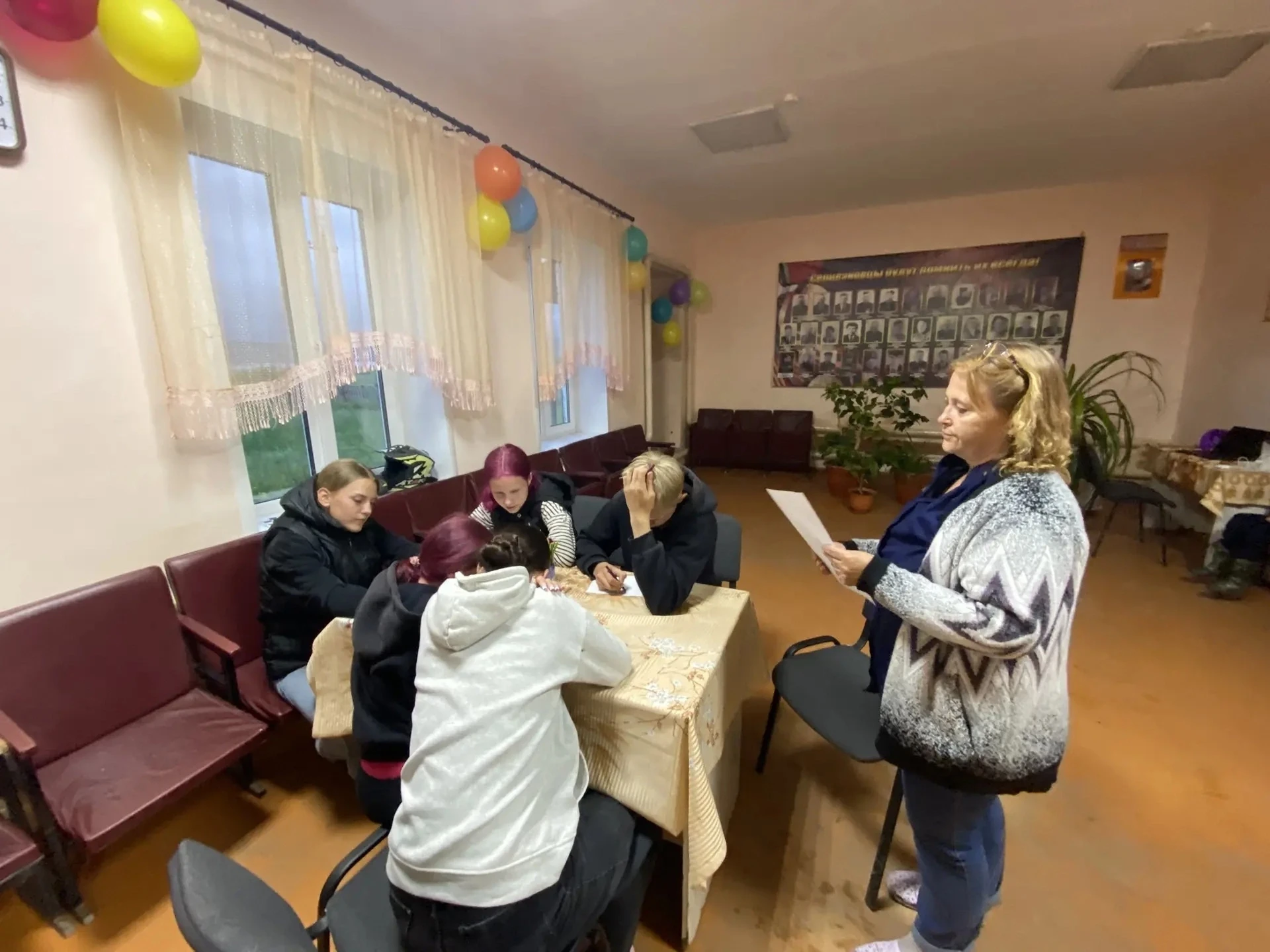 9 июня в Селивановском клубе прошла викторина, посвящённая финансовой грамотности. Участники отвечал