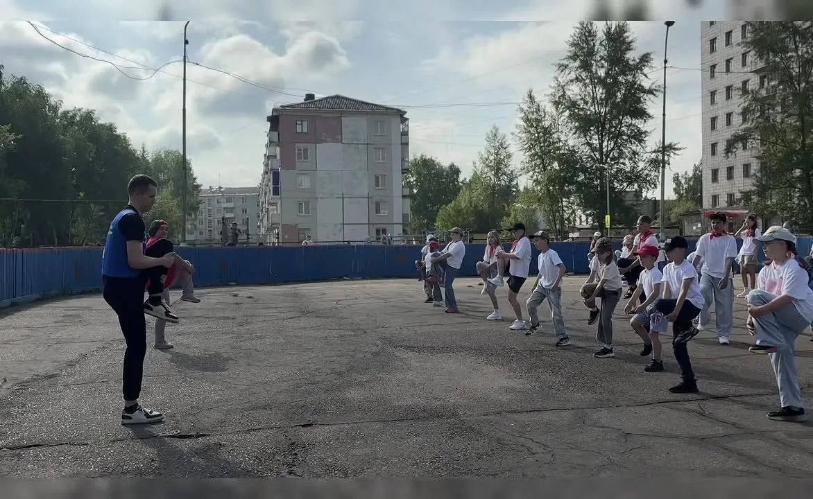 🦅 Дневник лагеря «Содружество Орлят России». День 10: Миссия дня «Будь с Россией!». Часть 1

Сегодн