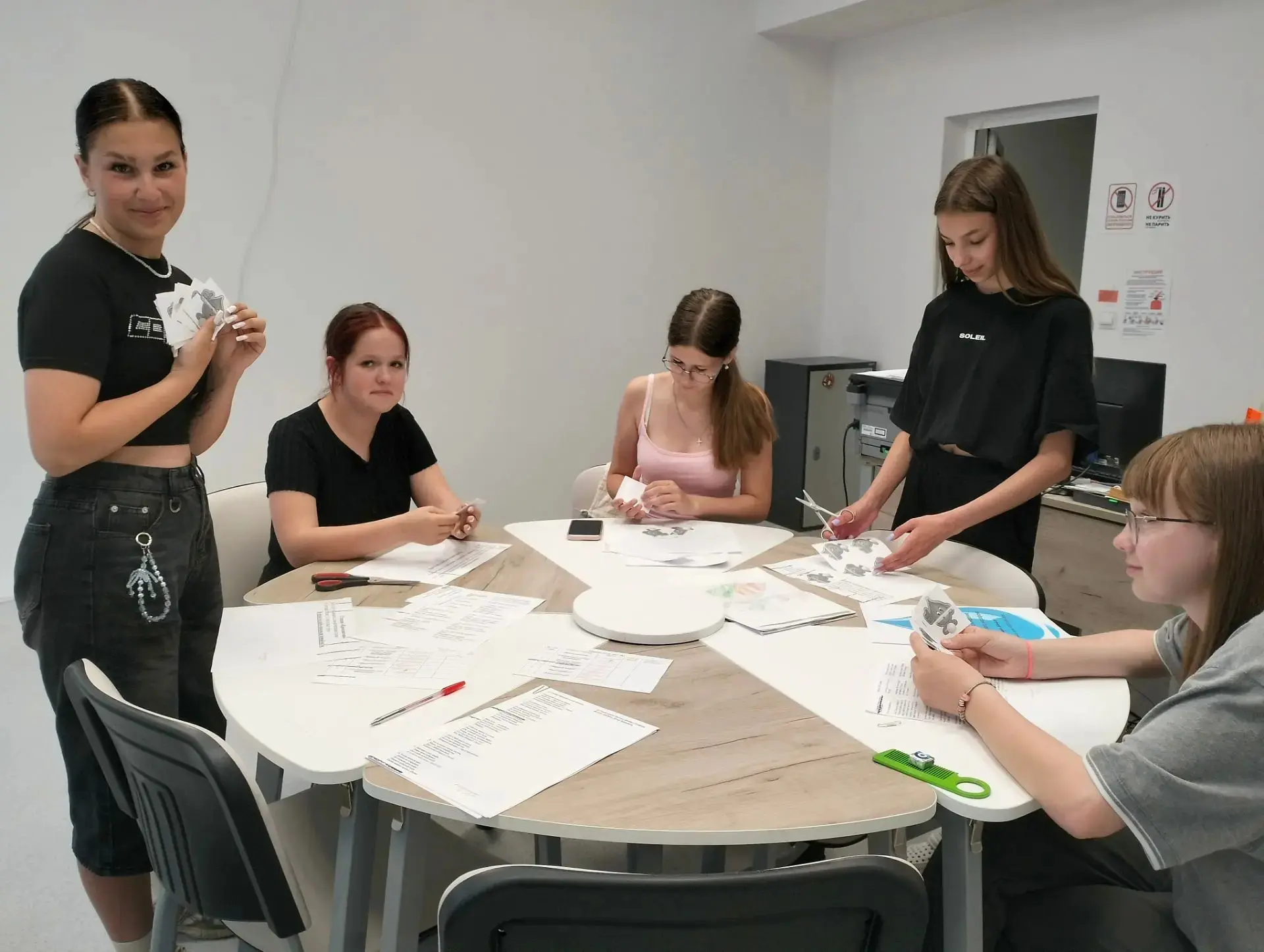 Объединение "Мы вожатые" Проекта "Счастливое и интересное лето" продолжает работу. Вожатые готовятся