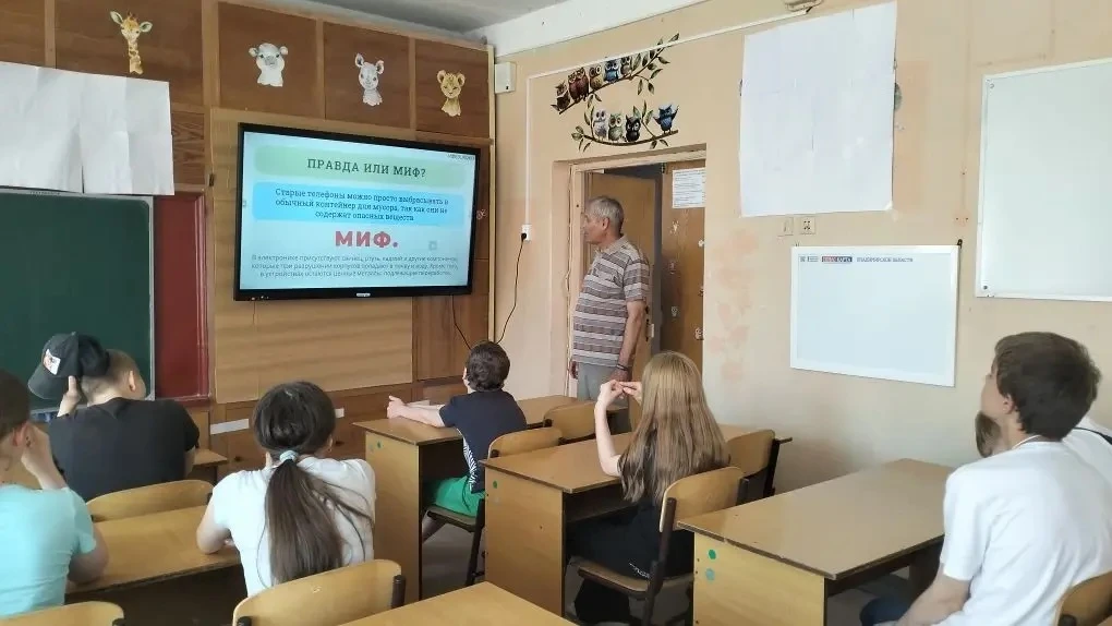 🥒  Новости от отряда Огурчиков»! 🥒
Сегодня наш отряд погрузился в мир технологий на увлекательной 
