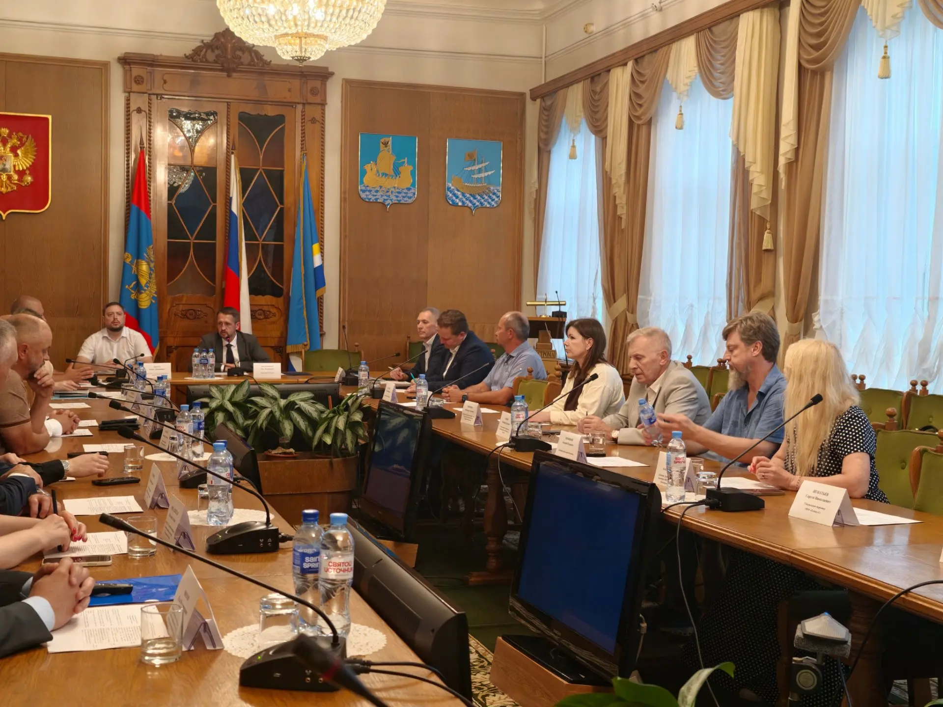 💼 В новом составе и формате. Возобновили работу Совета по предпринимательству. У власти и бизнеса д