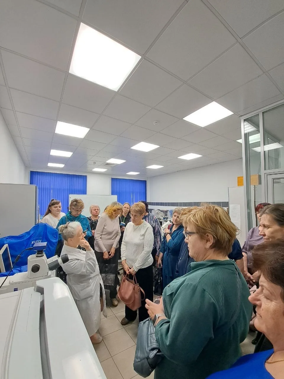 🌊 Учителя Приморья в гостях у Института Мирового океана
 
Педагоги приехали, чтобы увидеть своими г