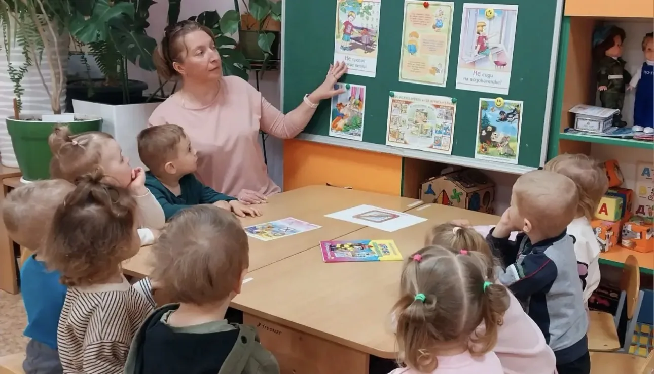 ☀️ Безопасное лето: учимся правилам вместе! ☀️

Вчера в нашем детском саду прошли тематические мероп