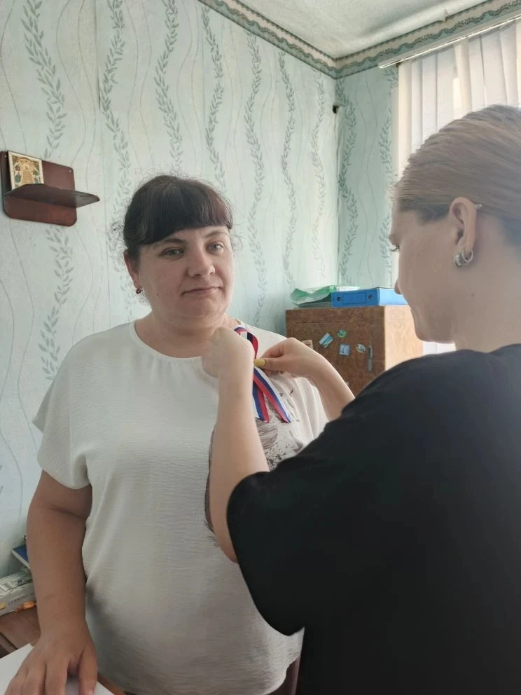 С Днём России! 

В преддверии главного праздника нашей страны наша школа присоединилась к Всероссийс