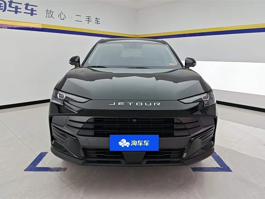 Jietu Dasheng 2025 1.5T DCT   Deluxe Edition


Производитель: 
Chery Motors. 
Год выпуска: 2025.12.
