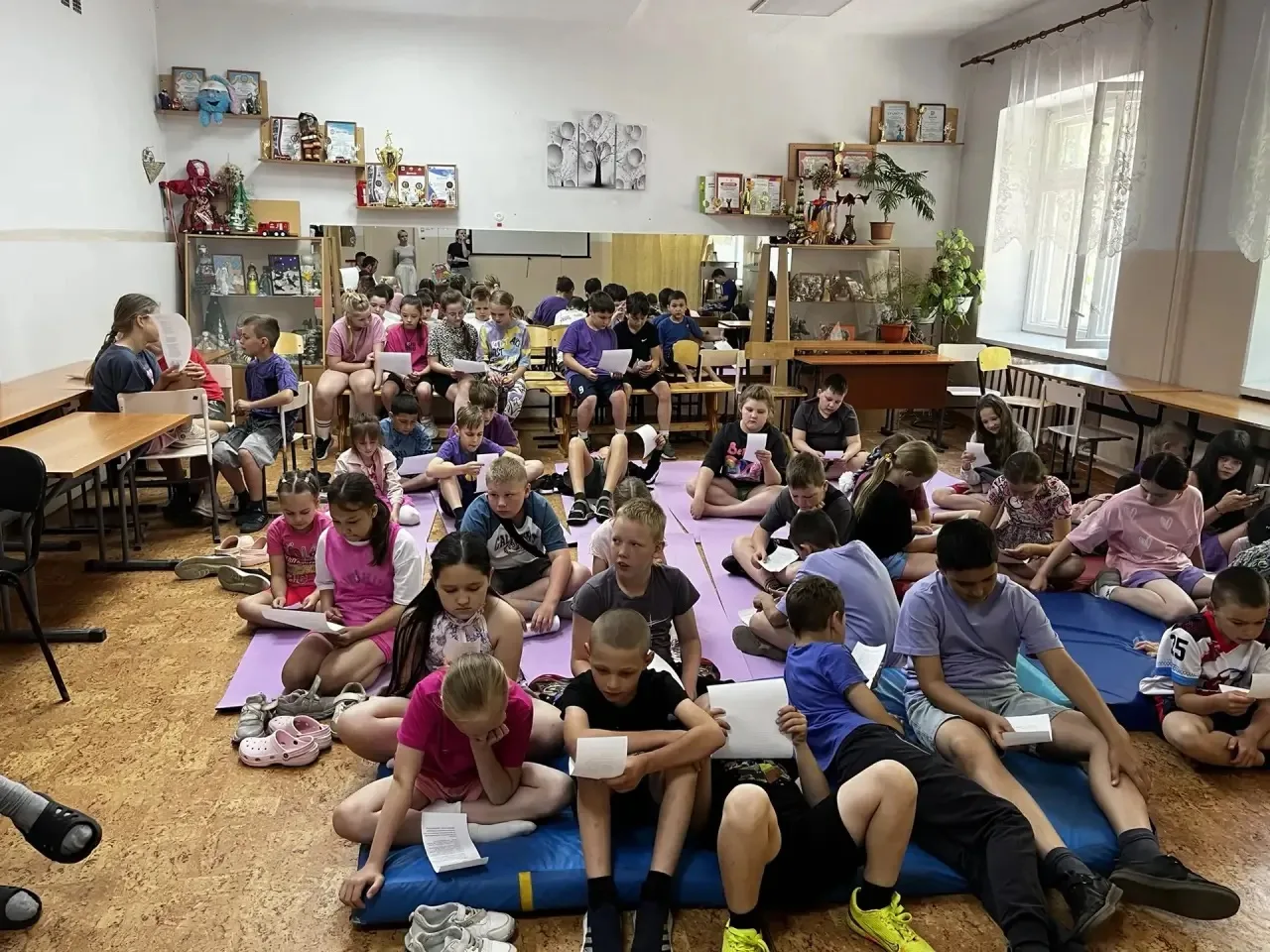 ✅День 5.  День здоровья 
Сегодня день начали с традиционной утренней зарядки: «Просыпайся, лагерь»!

