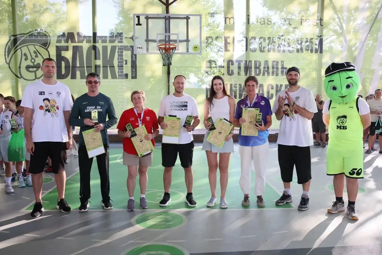 🏀Наши юные баскетболисты под руководством Сергея Набокина заняли 3 место в общекомандном зачете на 