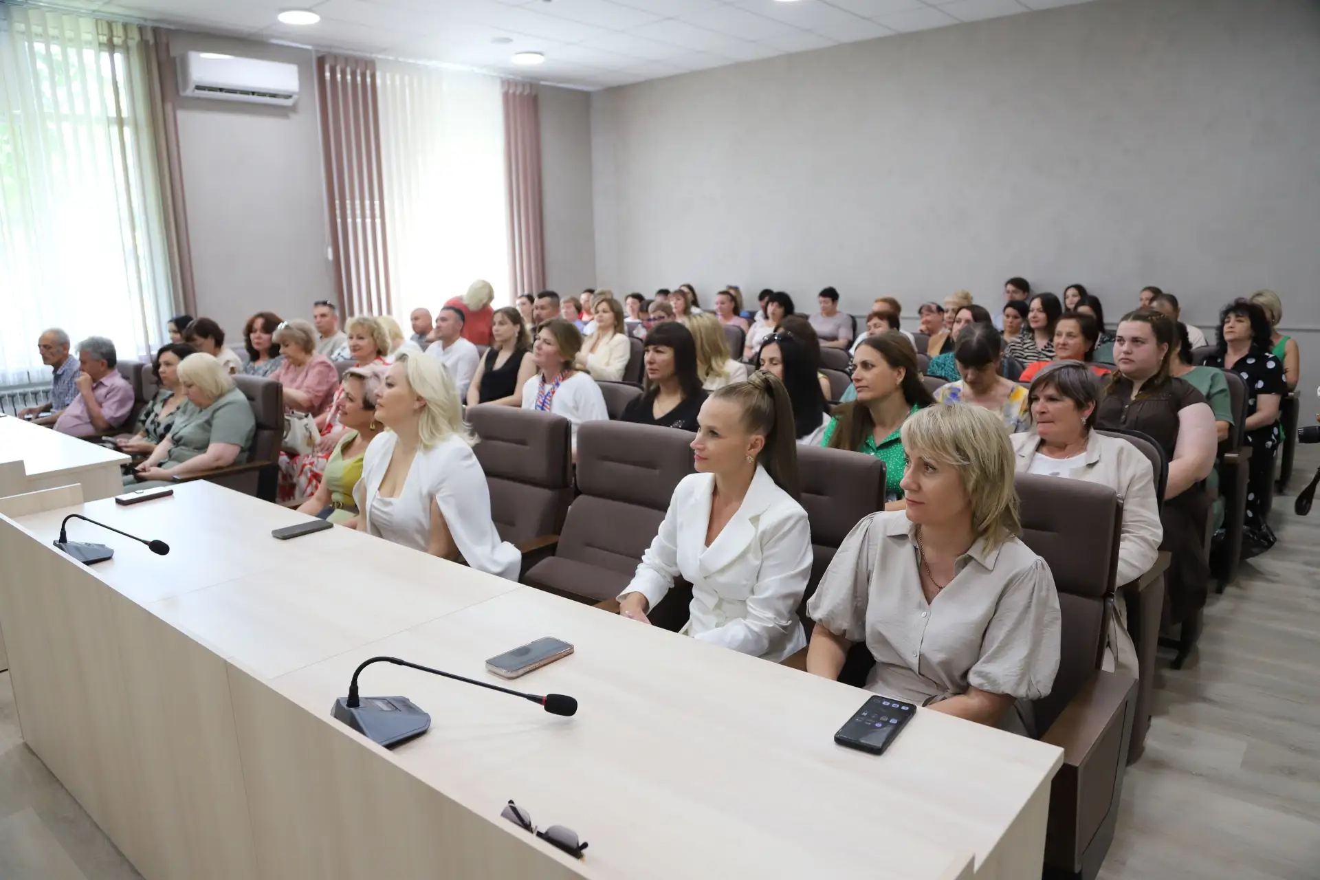В преддверии Дня медицинского работника, который традиционно отмечается в третье воскресенье июня, в