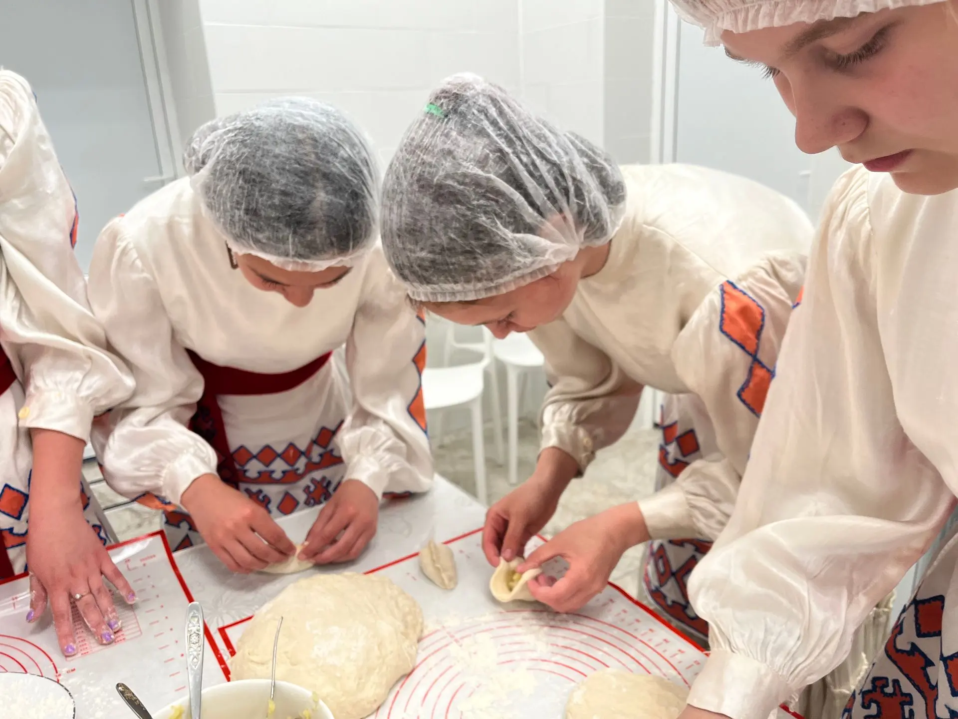 Встречаем день республики вкусно

🥟В преддверии Дня Чувашской Республики, который мы отметим 24 июн