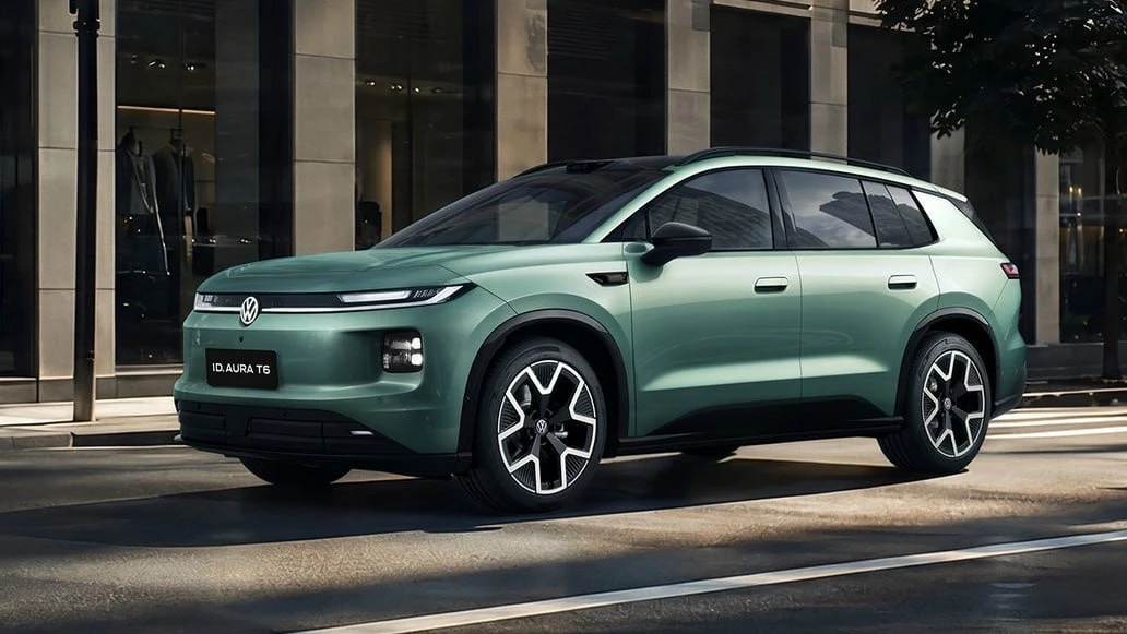 Volkswagen ID.Aura T6 выходит на рынок Китая

В Китае открыли приём предварительных заказов на новый