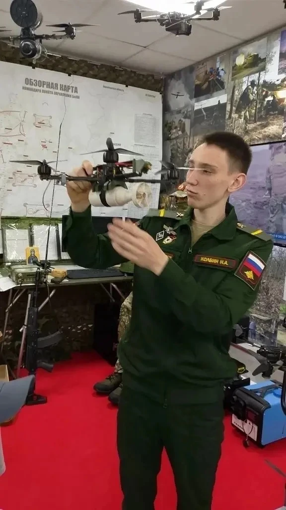 🇷🇺В преддверии празднования Дня России, ребята групп "Виктория" и "Семья" посетили Музей боевой сл
