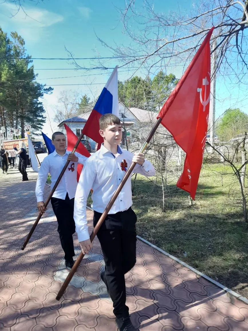 🔥 Почетный караул у Вечного огня: миссия, достойная памяти героев

9 мая самая ответственная миссия