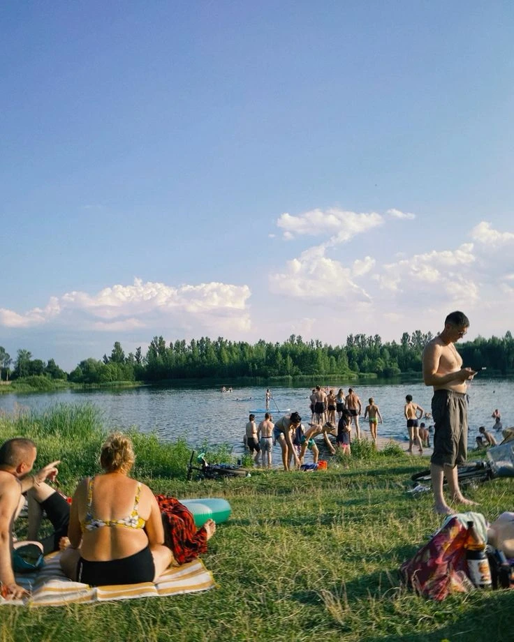 ‼️В ЧЕЛЯБИНСКОЙ ОБЛАСТИ ВОДА В ОЗЁРАХ ПРОГРЕЛАСЬ ДО РЕКОРДНЫХ 27 ГРАДУСОВ🌡 

Температура воды в южн