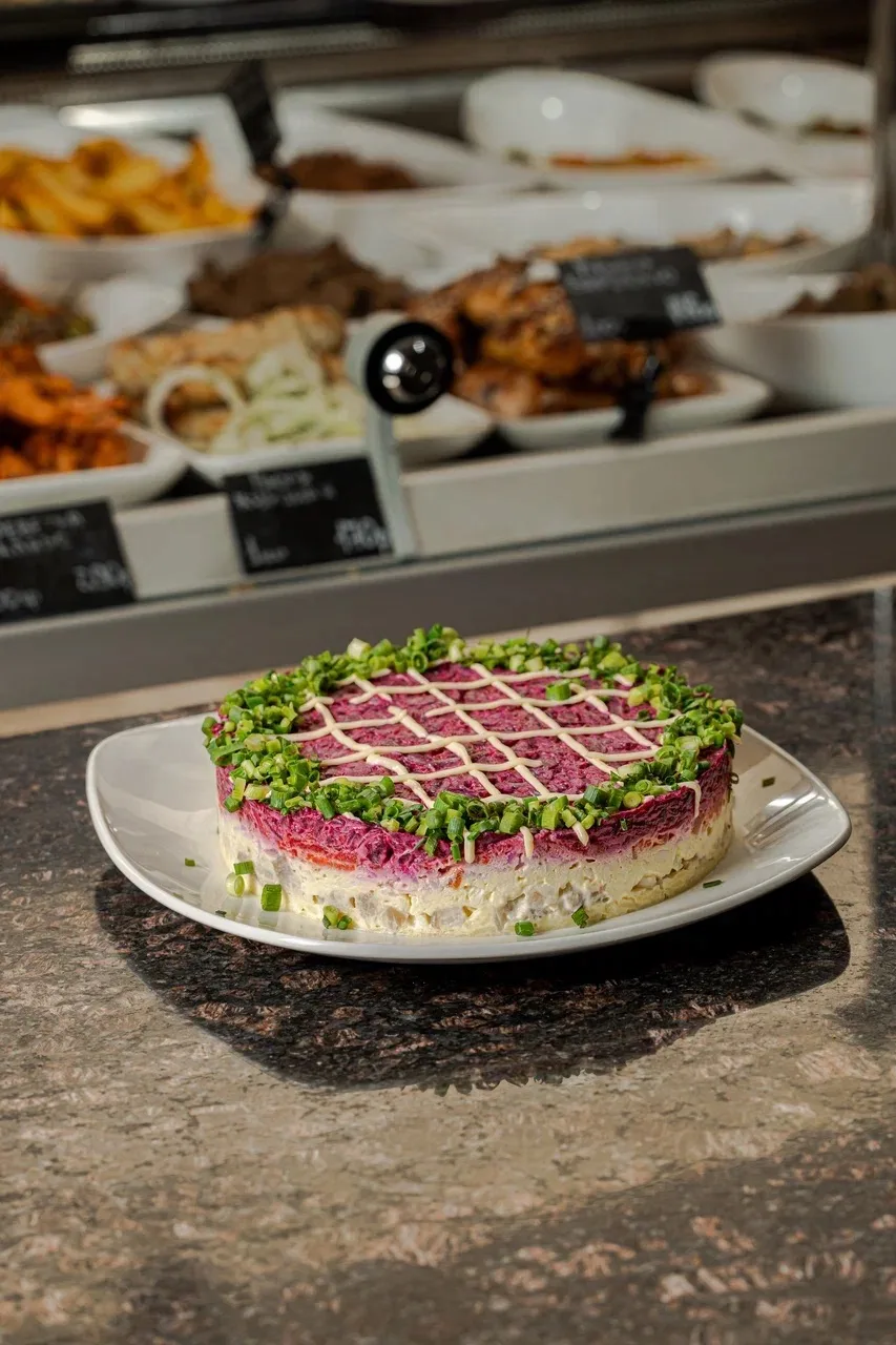 В «Пьесе» настоящая кулинарная сказка! 

Здесь ценят свежесть продуктов и мастерство поваров. Каждый