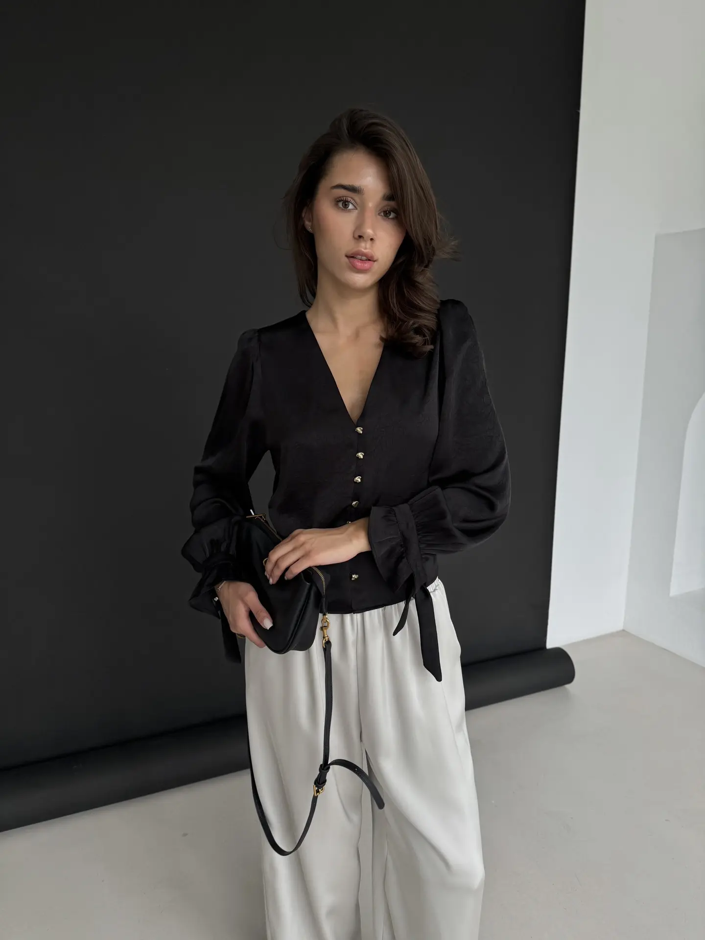 блуза (M) 🏷️ 2 800 р.
