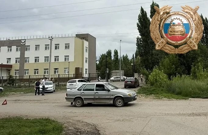 В Новоузенске водитель «ВАЗ-2115» сдавал задним ходом и сбил 80-летнюю пенсионерку

Вчера в Новоузен