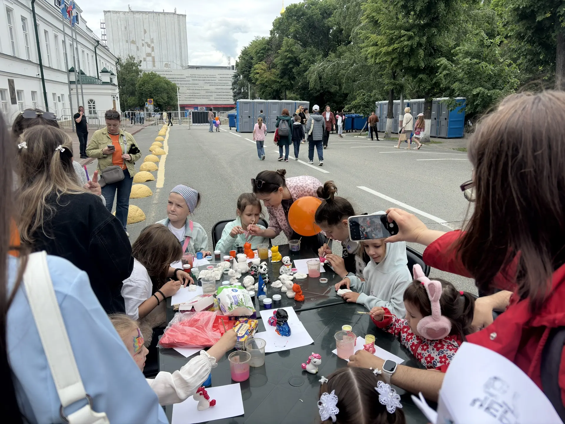 • Бульвар •

Спасибо всем, кто посетил наши площадки на фестивале «Бульвар». Вместе с Вами на фестив