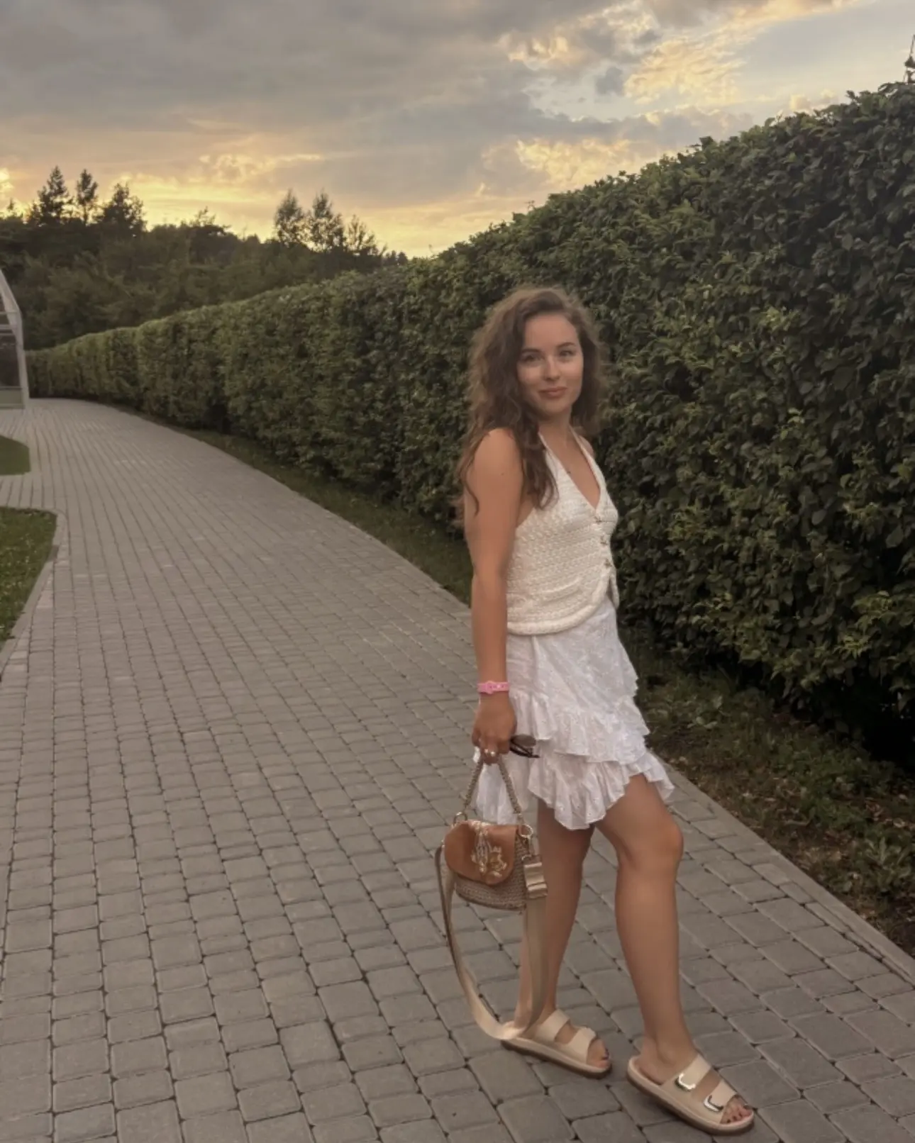 Самый прекрасный санаторий 🤌🏻

Были здесь большой семьей, три дня. Хочется отметить профессионализ