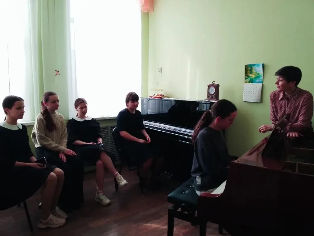 🎶 Волшебный день музыки и открытий! 

Прошёл мастер‑класс «Фортепианное концертмейстерство — от тео