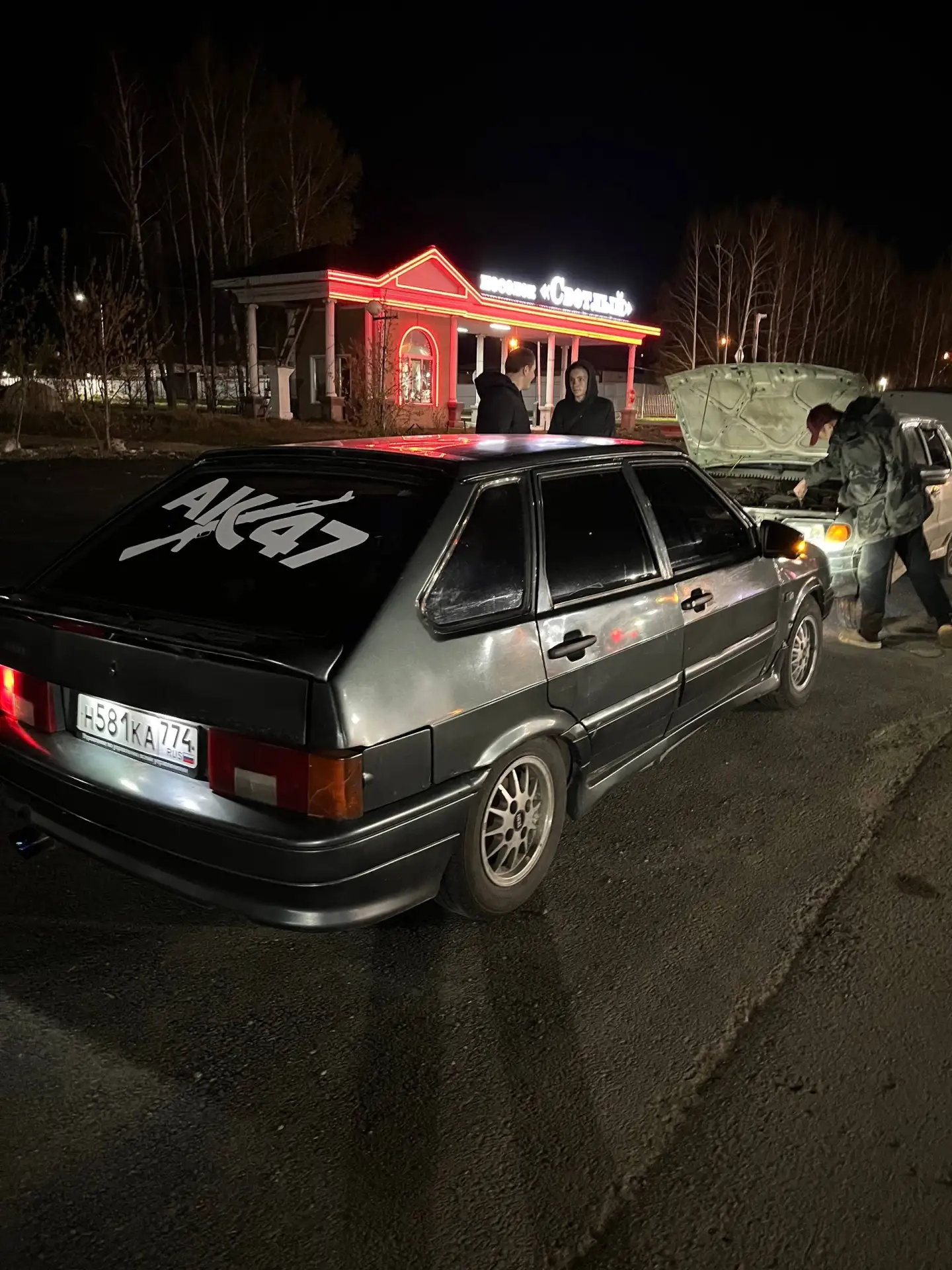 Продам 2114 
Пробег 187000
Год 2008 
ПРОШИТЫ МОЗГИ НА ЛАУНЧ СТАРТ  И ОТСТРЕЛЫ. Двигатель работает ро